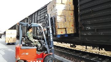 kaiyun开云官方在线登录:厨师长教你做地三鲜,食材简朴,解说清晰,味道极好,先收藏了(图1) kaiyun开云网页版